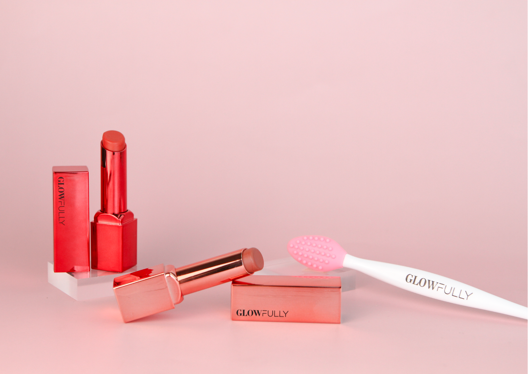 Limited Edition Glowfully Exfoliating Lip Brush